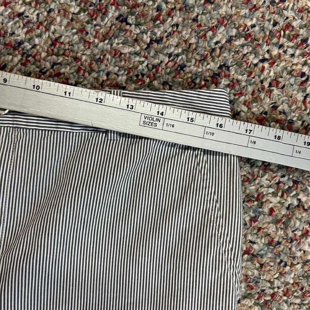 Lauren Ralph Lauren Black White Pinstripe High Rise Bermuda Shorts Sz 10 - Picture 12 of 15